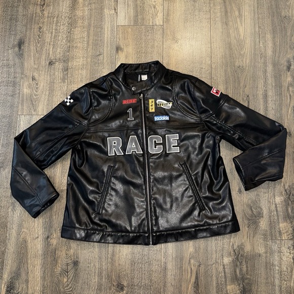 H&M Jackets & Blazers - Divided H&M‎ Men's Sz L Cafe Racer Faux Leather Jacket Zipup Black Motifs Biker